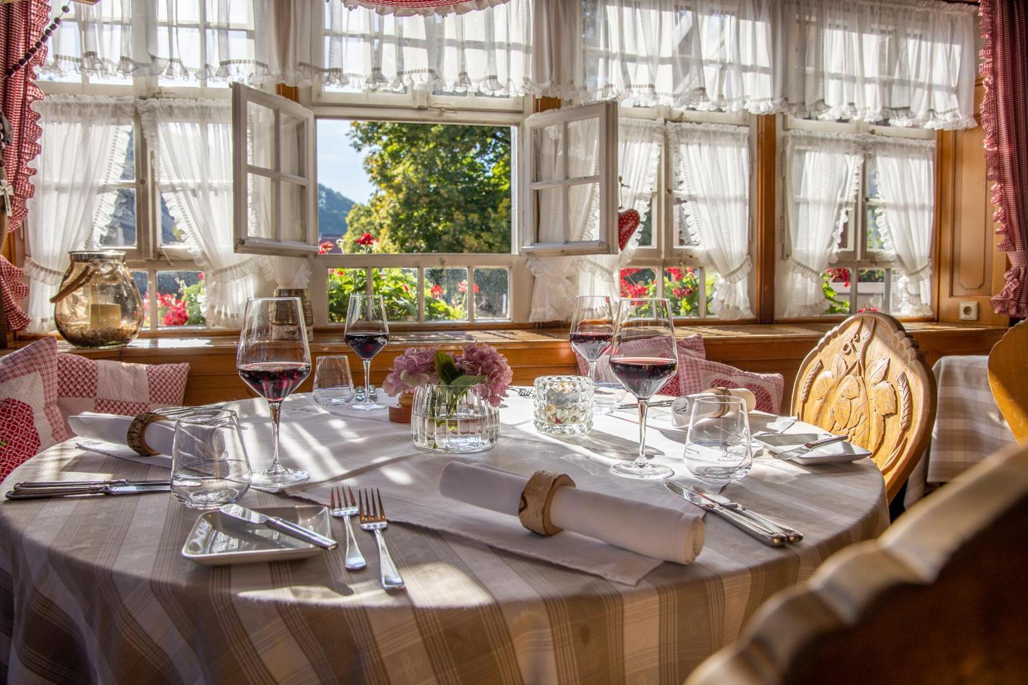 גלוטרטל Hotel-Gasthaus Goldener Engel מראה חיצוני תמונה