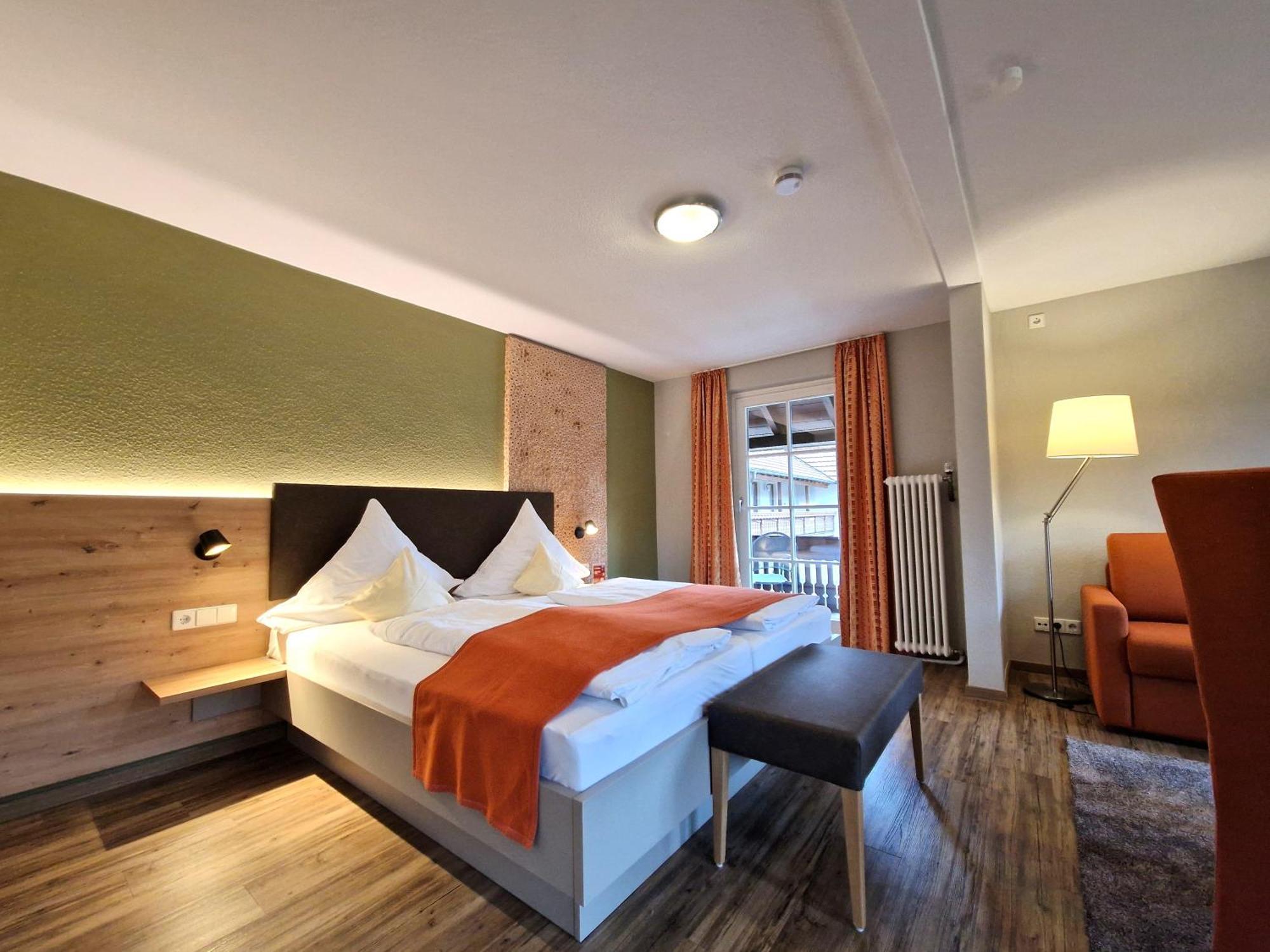 גלוטרטל Hotel-Gasthaus Goldener Engel מראה חיצוני תמונה