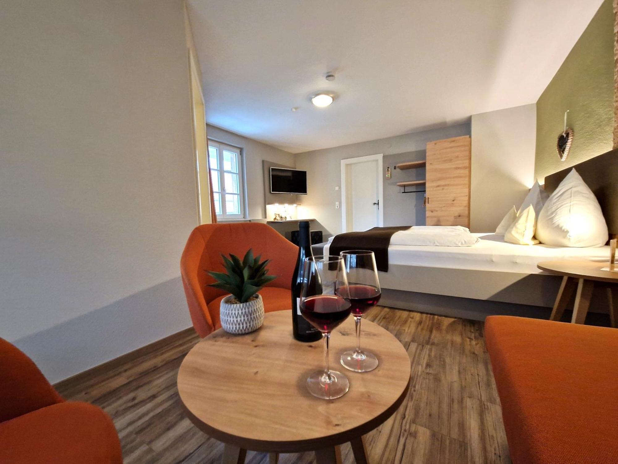 גלוטרטל Hotel-Gasthaus Goldener Engel מראה חיצוני תמונה