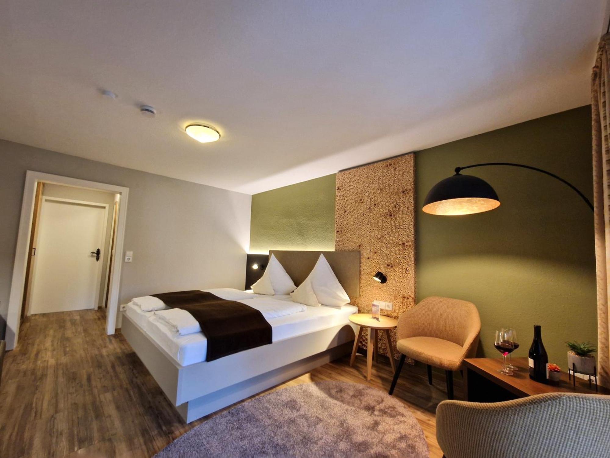 גלוטרטל Hotel-Gasthaus Goldener Engel מראה חיצוני תמונה