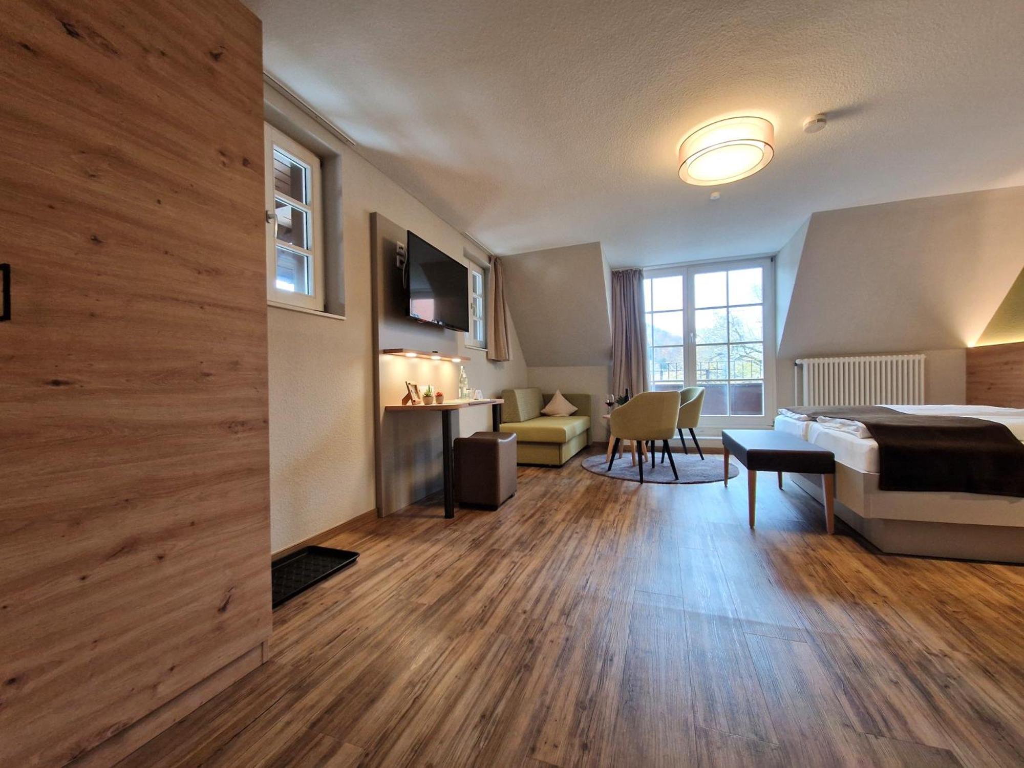 גלוטרטל Hotel-Gasthaus Goldener Engel מראה חיצוני תמונה